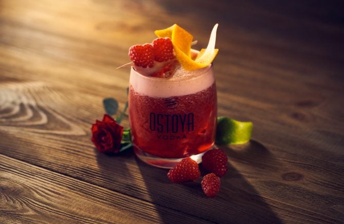 Proste Drinki Z Wodka Smakowa - Ile procent ma wódka? Czysta i smakowa: ciekawostki - Blog Ostoya Vodka